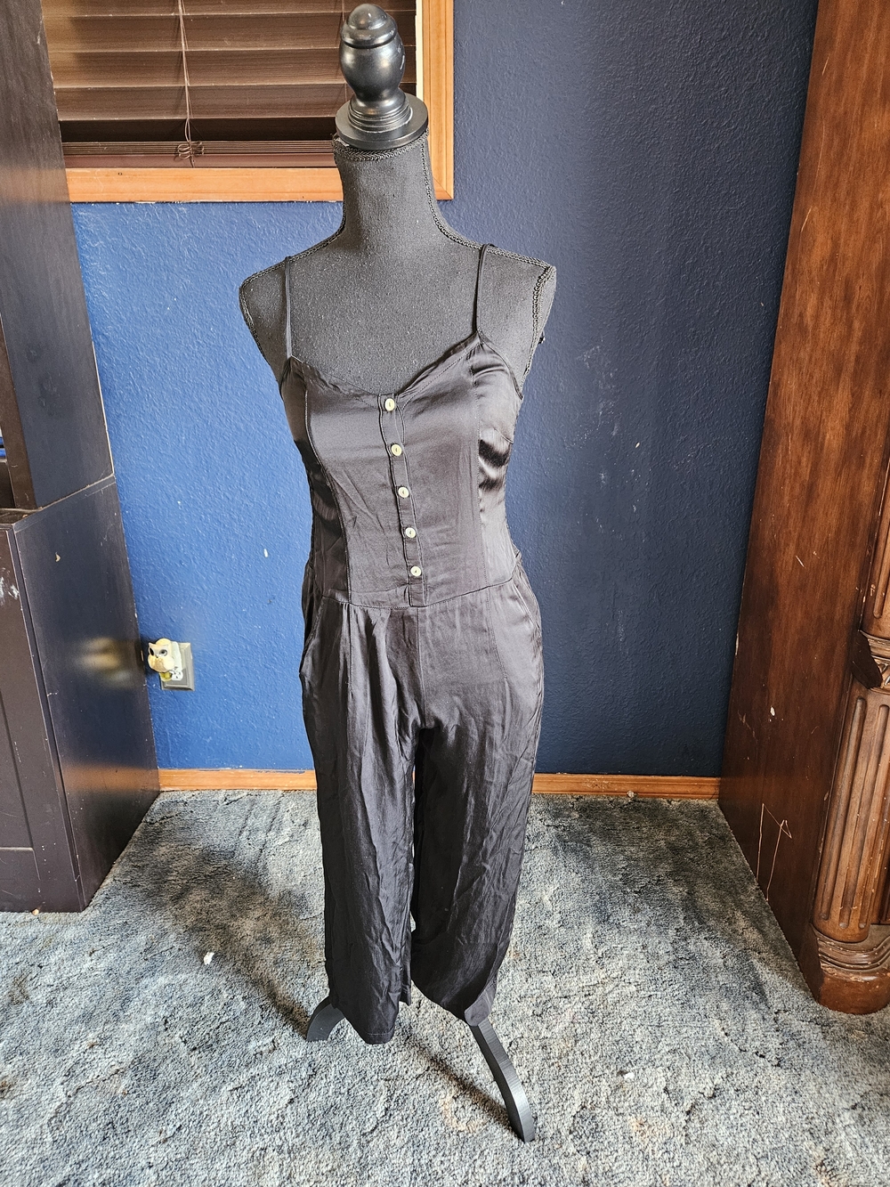 Chaser Black Sleeveless Button-Front Jumpsuit with Spaghetti Straps size small